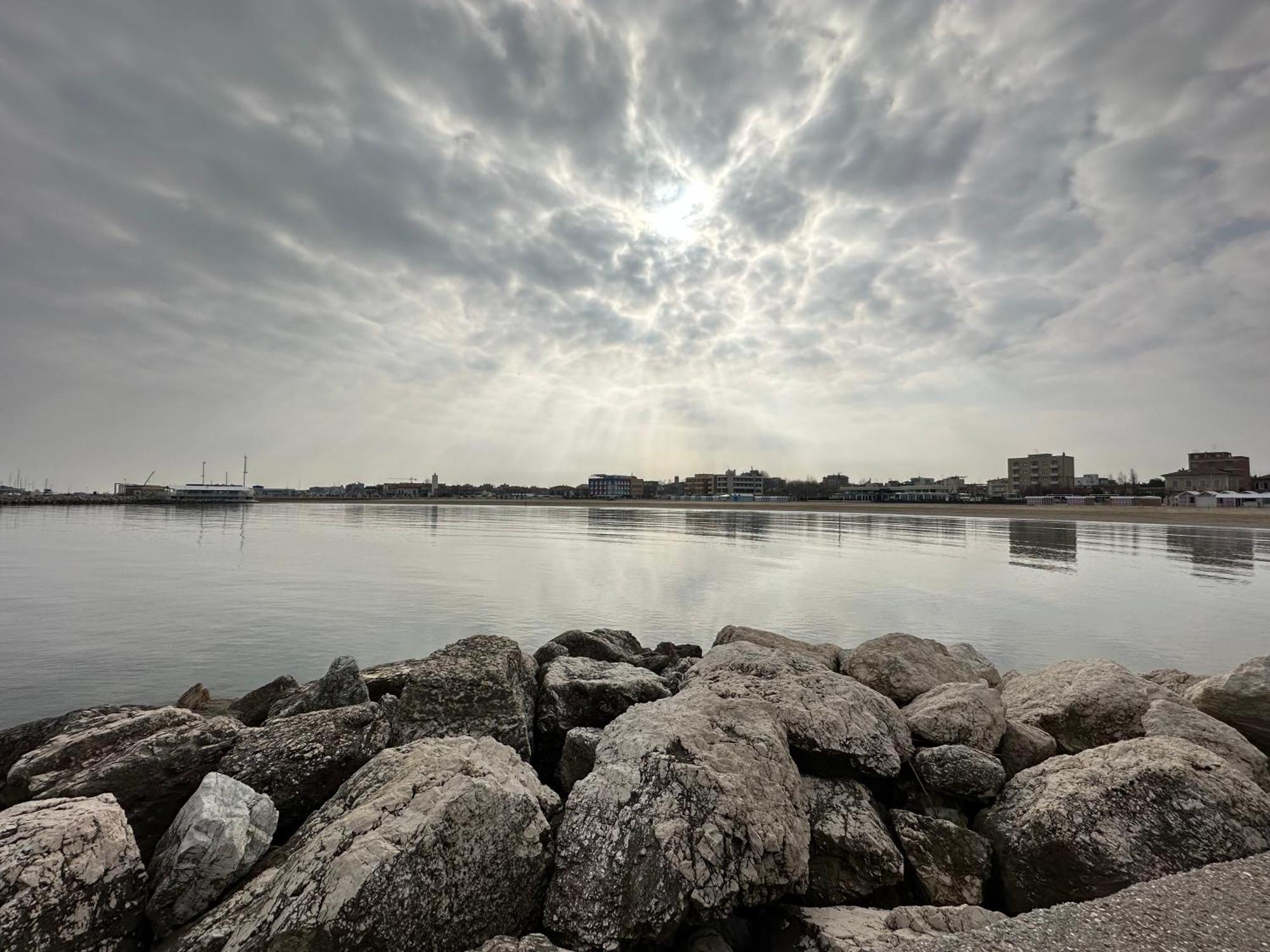 Astoria Hotel Pesaro Exterior photo